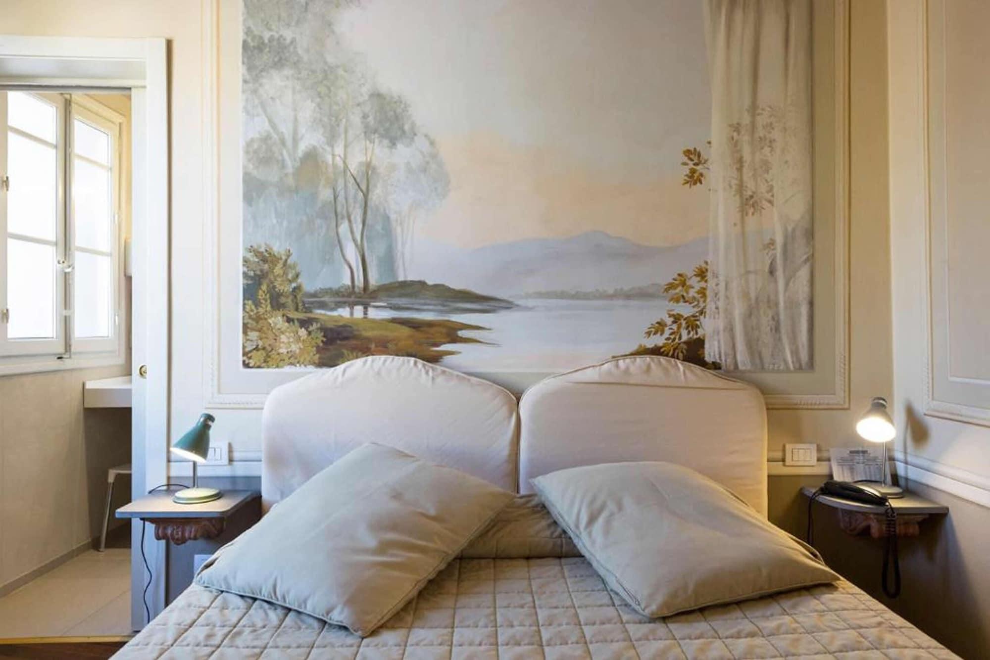 Hotel Alla Corte Degli Angeli Lucques Extérieur photo